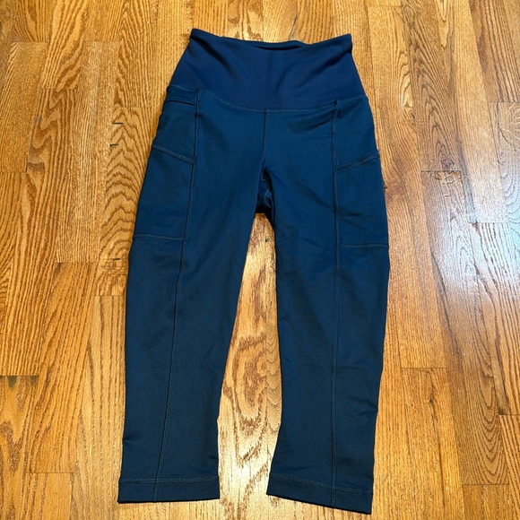 Patagonia blue cropped leggings with pockets size xs - Picture 1 of 5